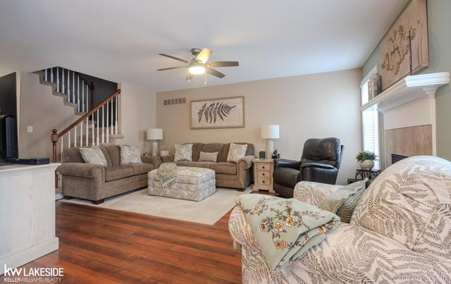 45744 Limerick Drive, Macomb, MI 48044