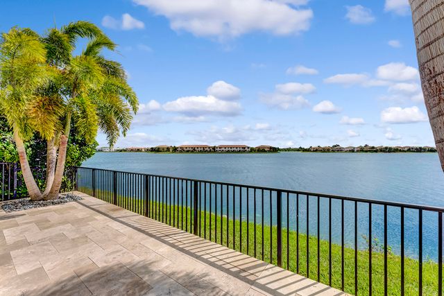 8701 Waterview Terrace, Parkland, FL 33076