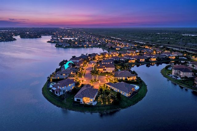 8701 Waterview Terrace, Parkland, FL 33076