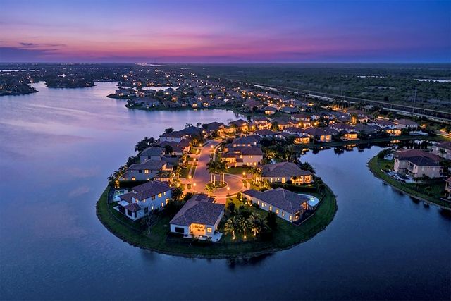 8701 Waterview Terrace, Parkland, FL 33076