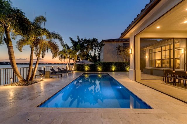 8701 Waterview Terrace, Parkland, FL 33076