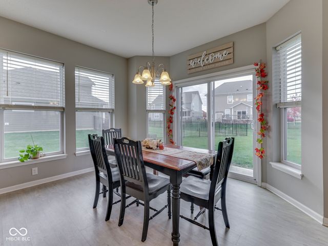 4380 Fox Hunt Drive, Bargersville, IN 46106