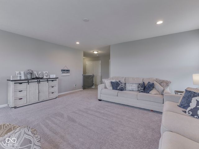 4380 Fox Hunt Drive, Bargersville, IN 46106