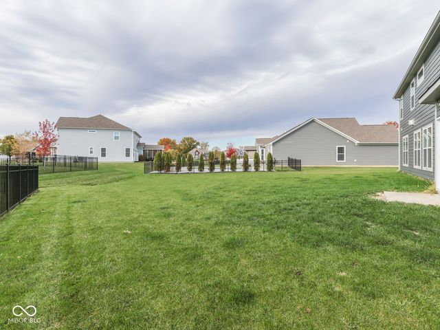4380 Fox Hunt Drive, Bargersville, IN 46106