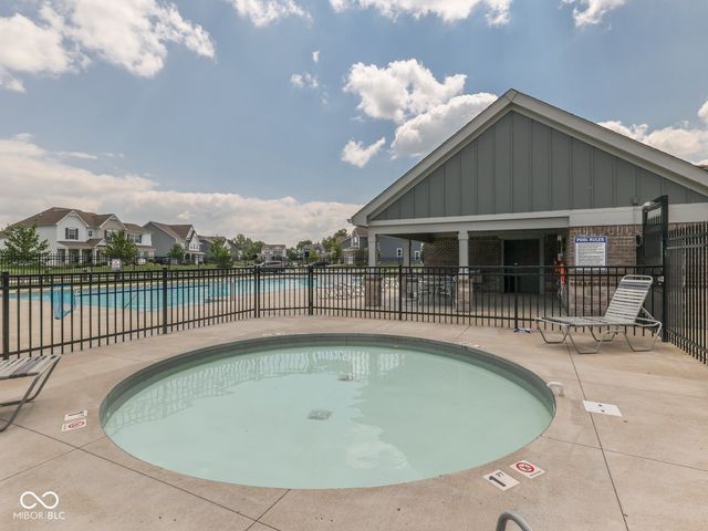 4380 Fox Hunt Drive, Bargersville, IN 46106