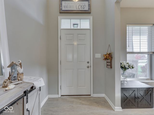 4380 Fox Hunt Drive, Bargersville, IN 46106