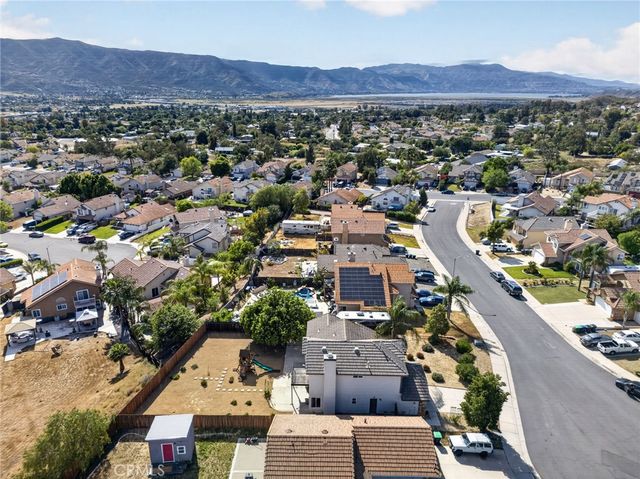 22425 22425 Shore View Court, Wildomar, CA 92595