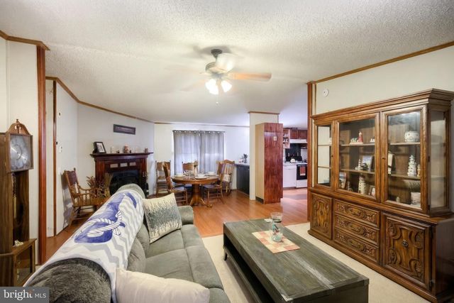 145 CHESAPEAKE EST, Thomasville, PA 17364