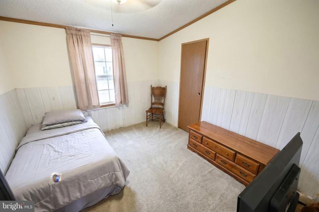 145 CHESAPEAKE EST, Thomasville, PA 17364