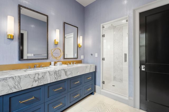 244 Marlborough Street PH, Boston, MA 02116