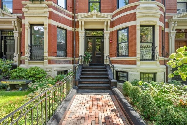 244 Marlborough Street PH, Boston, MA 02116