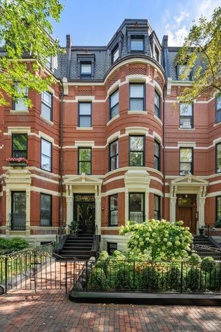 244 Marlborough Street PH, Boston, MA 02116
