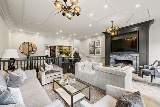 244 Marlborough Street PH, Boston, MA 02116