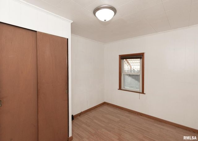 2802 Archer Dr Drive, East Moline, IL 61244