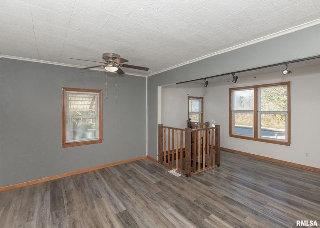 2802 Archer Dr Drive, East Moline, IL 61244