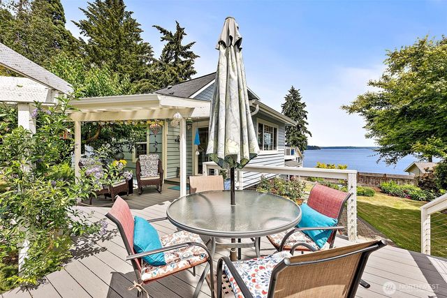 1512 Cole Loop SE, Port Orchard, WA 98366