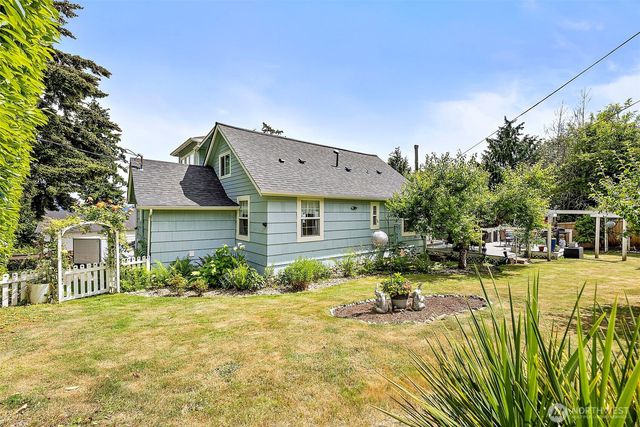 1512 Cole Loop SE, Port Orchard, WA 98366