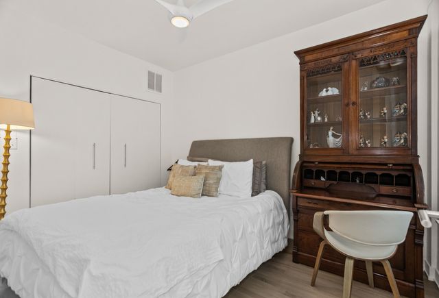 1645 W School Street 409, Chicago, IL 60657