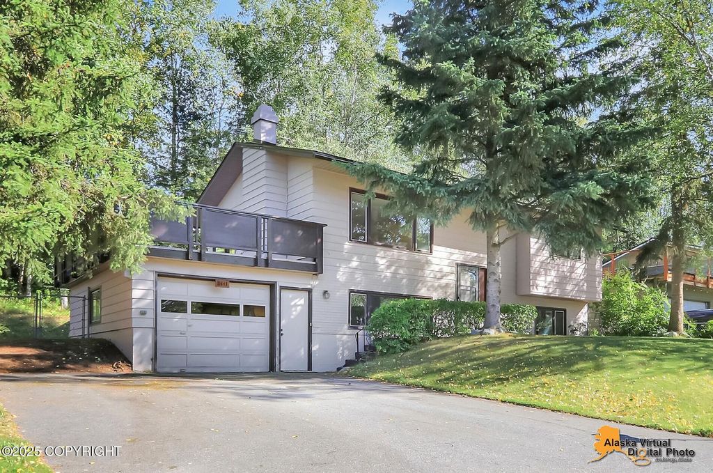 2441 Chandalar Drive, Anchorage, AK 99504
