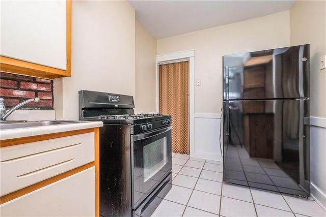 421 Avenue D, Forest Hills Boro, PA 15221