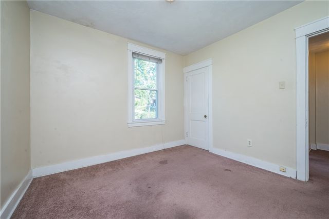 421 Avenue D, Forest Hills Boro, PA 15221