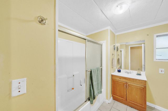 32 Lisa Lane, Greenacres, FL 33463