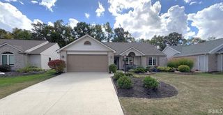 1024 Falcon Creek Parkway, Fort Wayne, IN 46845