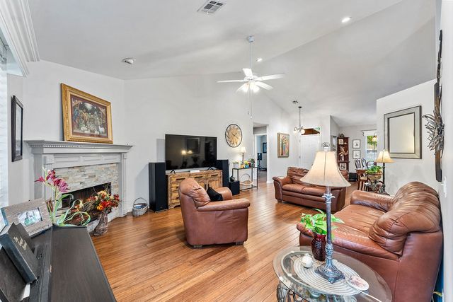 323 Center Drive, Lowell, AR 72745