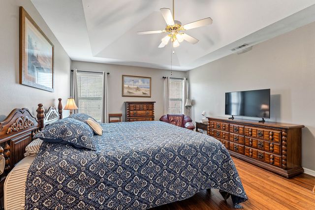 323 Center Drive, Lowell, AR 72745