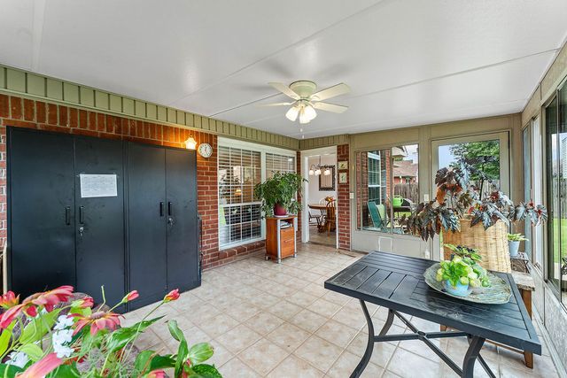 323 Center Drive, Lowell, AR 72745