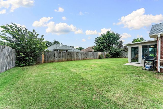 323 Center Drive, Lowell, AR 72745
