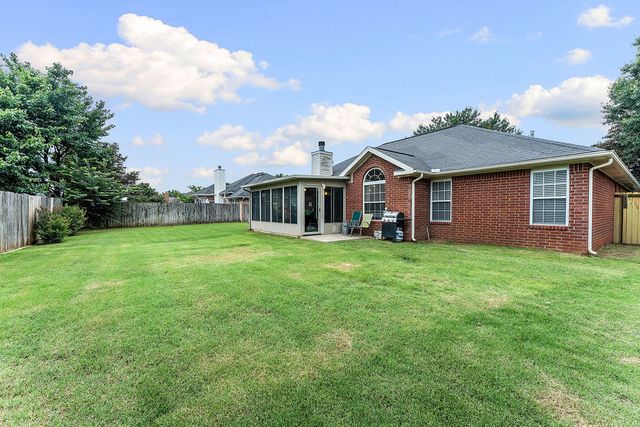 323 Center Drive, Lowell, AR 72745