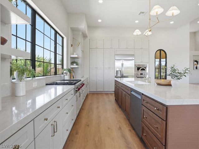 59 Desert Highlands Drive, Henderson, NV 89052