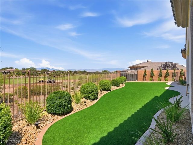 59 Desert Highlands Drive, Henderson, NV 89052