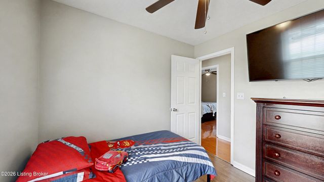 6905 Jessica Ct, Pewee Valley, KY 40056