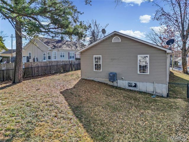 617 N 6th Street, Festus, MO 63028