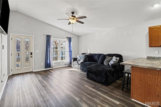 617 N 6th Street, Festus, MO 63028