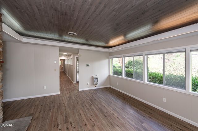 231 silverbell Lane, Gatlinburg, TN 37738