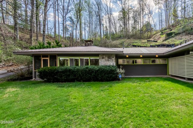 231 silverbell Lane, Gatlinburg, TN 37738