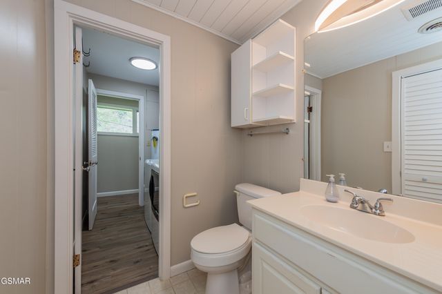 231 silverbell Lane, Gatlinburg, TN 37738