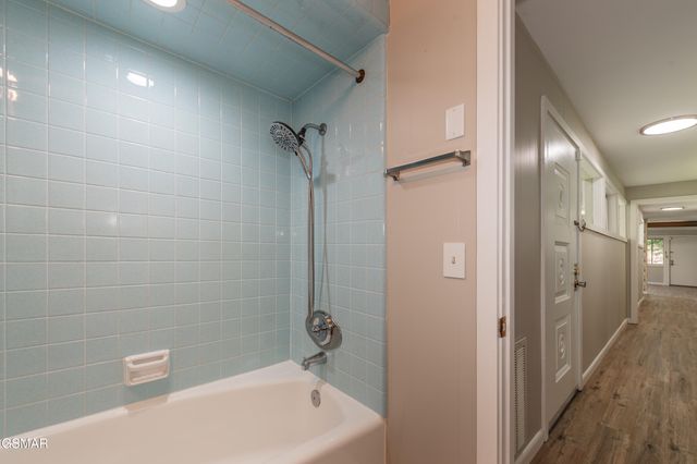 231 silverbell Lane, Gatlinburg, TN 37738