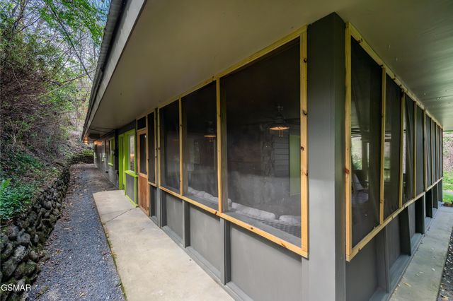231 silverbell Lane, Gatlinburg, TN 37738