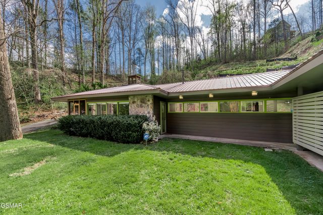 231 silverbell Lane, Gatlinburg, TN 37738