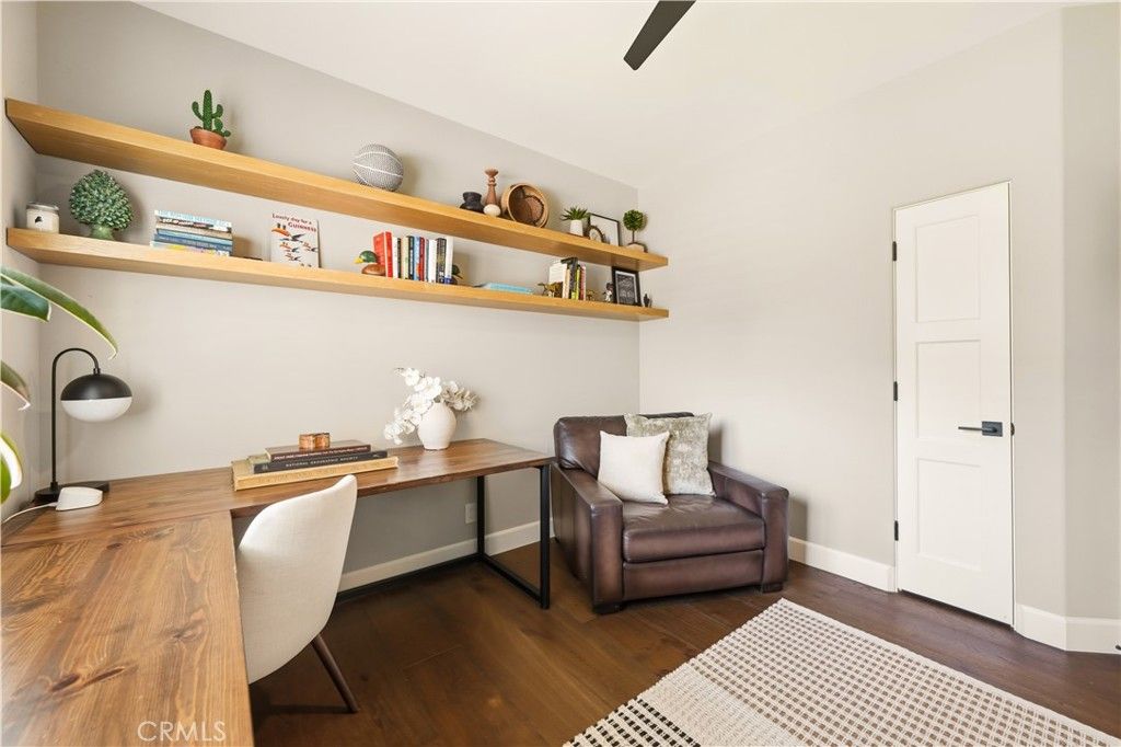 Image 15 of property listing at 1756 10th, Manhattan Beach, CA 90266