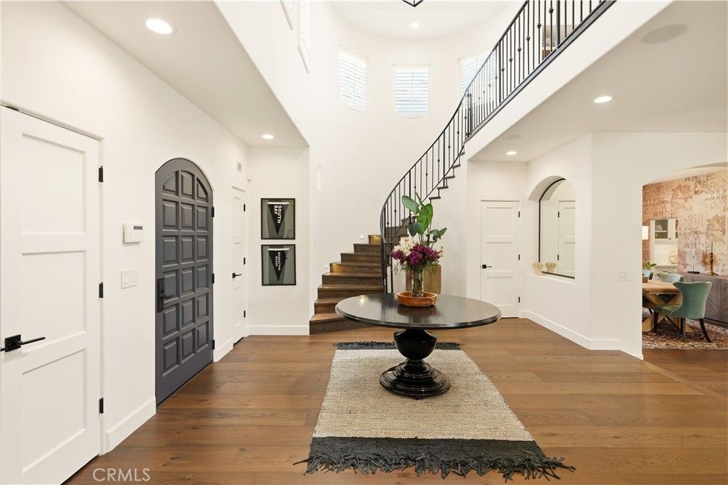 Image 19 of property listing at 1756 10th, Manhattan Beach, CA 90266