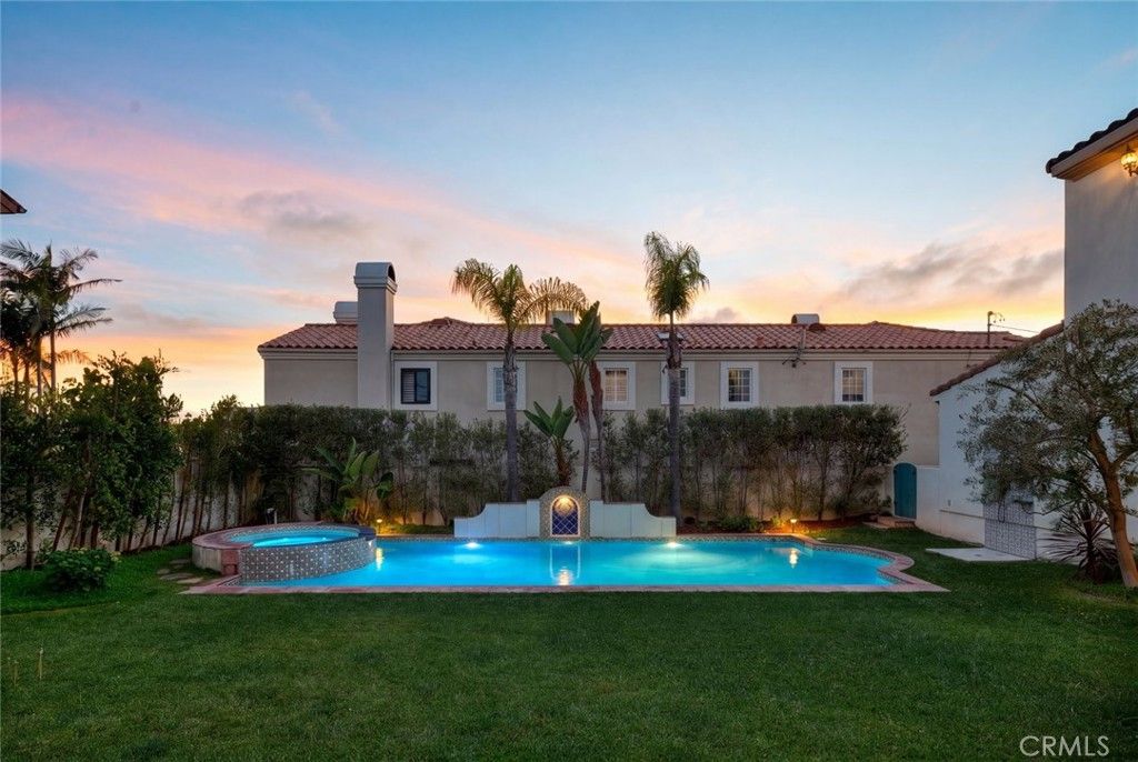 Image 37 of property listing at 1756 10th, Manhattan Beach, CA 90266