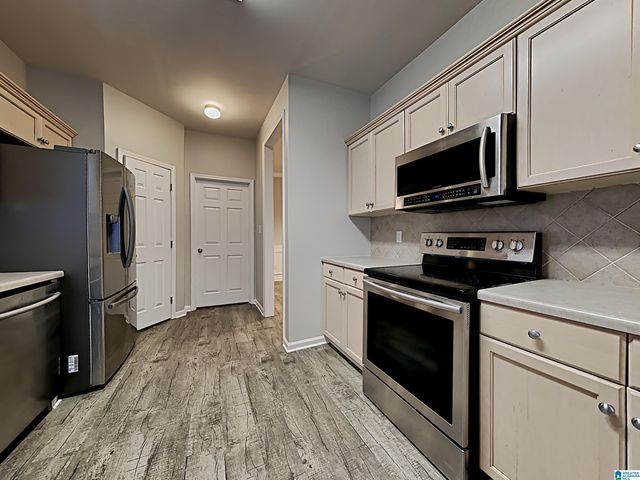 2035 SHAMROCK LANE, Moody, AL 35004