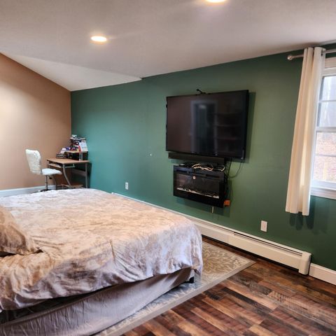 183 Chester Road, Derry, NH 03038