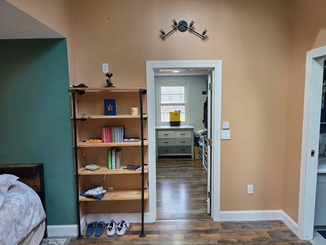 183 Chester Road, Derry, NH 03038