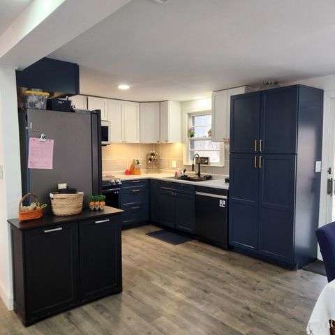 183 Chester Road, Derry, NH 03038